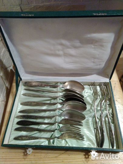 Мельхиоровые ложки и вилки