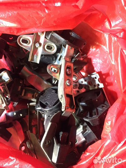 Петли мебельные