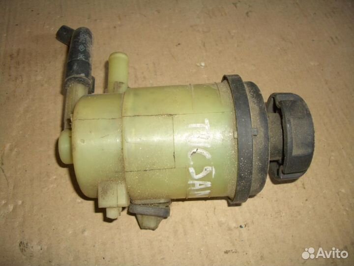 Бачок гидроусилителя Hyundai-KIA Tucson 2004-2010