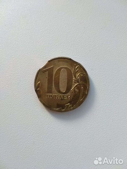 Монета заводской брак