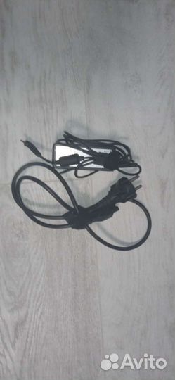 Notebook модель: XE500T1C