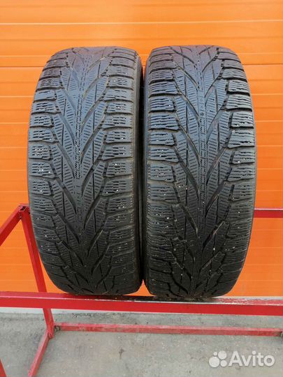 Nokian Tyres Hakkapeliitta R2 215/60 R17 107U