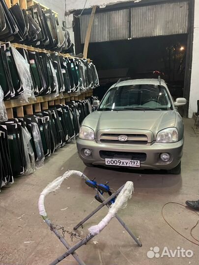 Лобовое стекло на Hyundai Santa fe Санта Фе