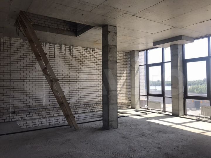 Свободного назначения, 290 м²