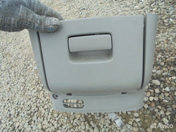 Бардачок Nissan R'nessa N30 SR20DE 2000/2