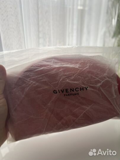 Косметичка givenchy