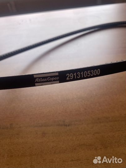 Узкий клиновый ремень