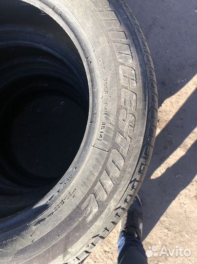 Bridgestone Dueler H/P Sport 215/60 R17