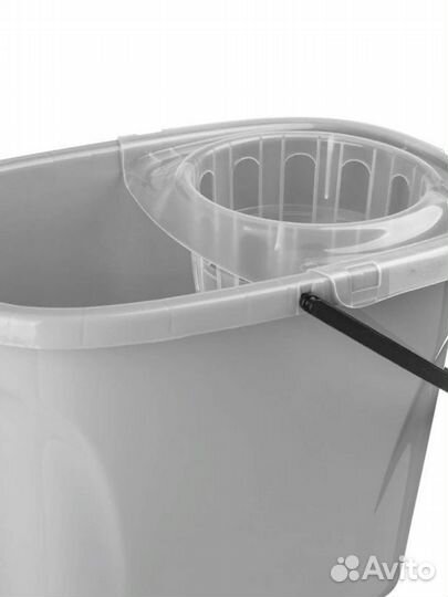 Продам ведро для мытья пола с отжимным устройством