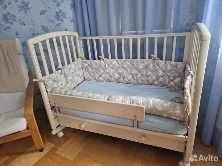 Бортики в детскую кроватку