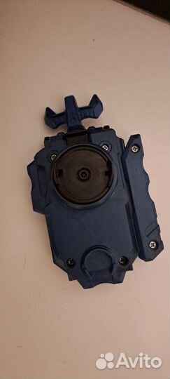 Пускатель для бейблейдов