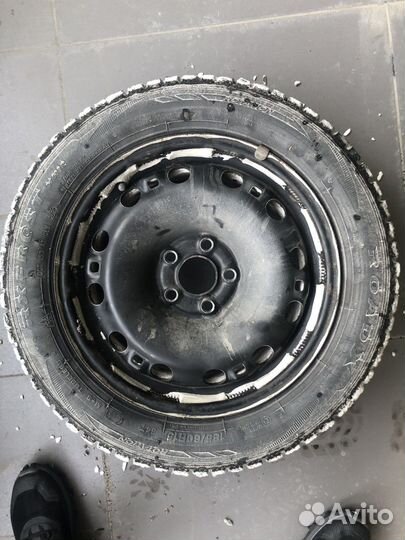 RoadX RX Frost WH12 185/60 R15