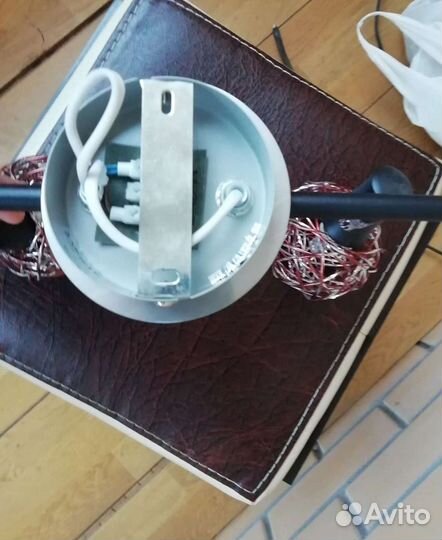 Настенный светильник