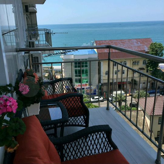 2-к. квартира, 52 м², 8/14 эт.