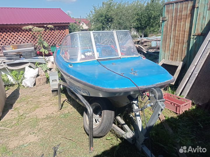 Лодка Гамма с мотором