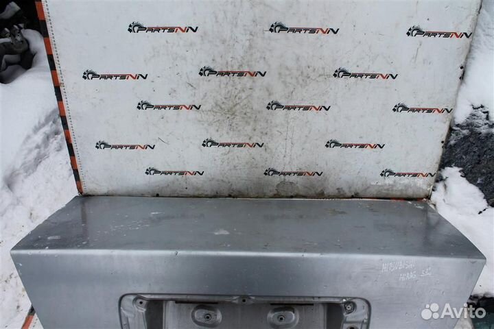 Крышка багажника Митсубиши Мираж