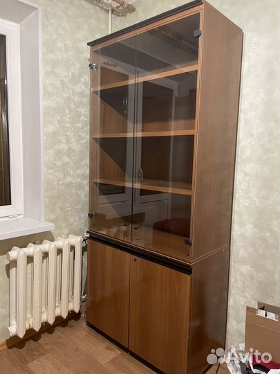 Шкаф, сервант