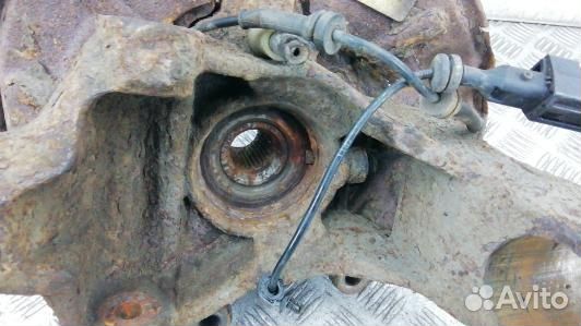 Ступица задняя правая land rover freelander 2 (CMA