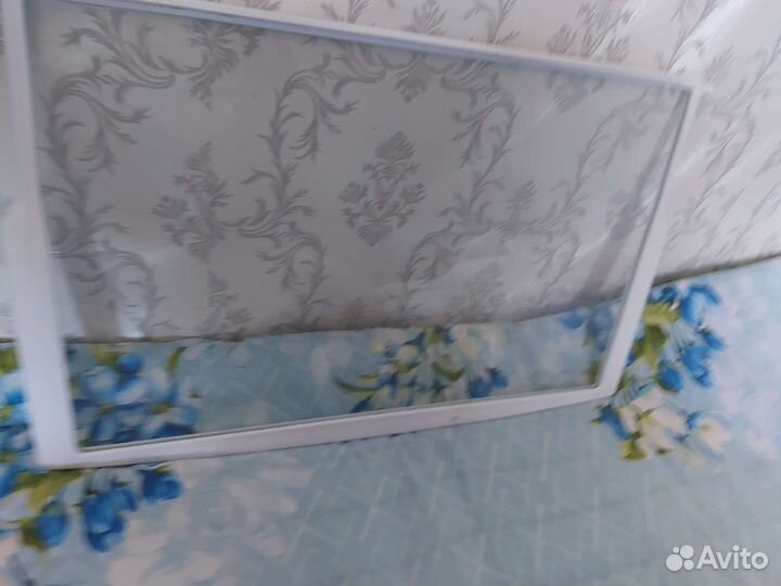 Полки для холодильника indesit