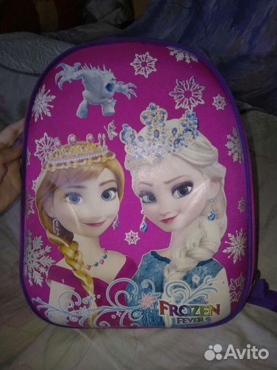 Школьный портфель 