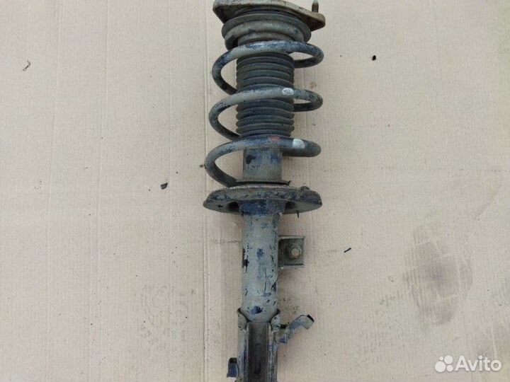 Амортизатор передний передний правый Kia Ceed JD