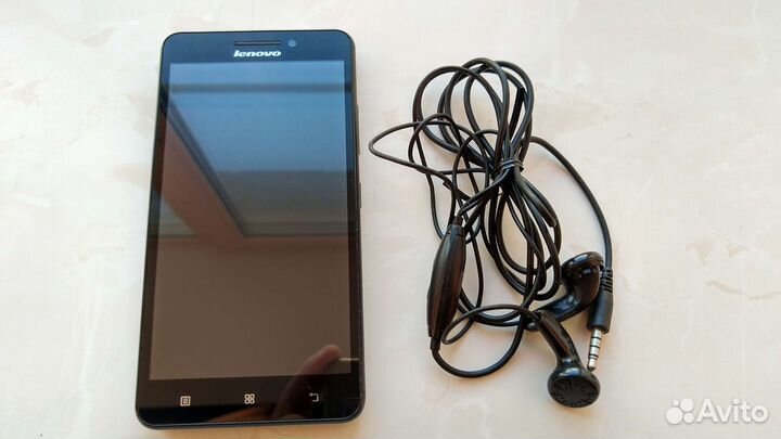 Телефон Lenovo A5000
