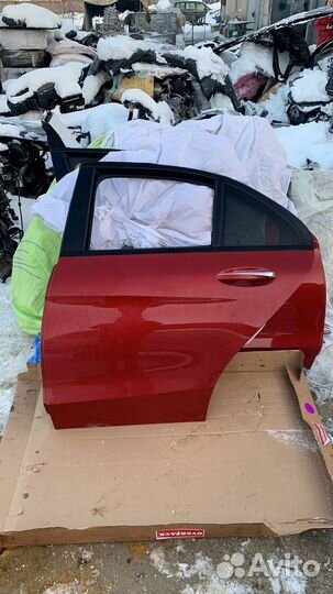Дверь на mercedes w205