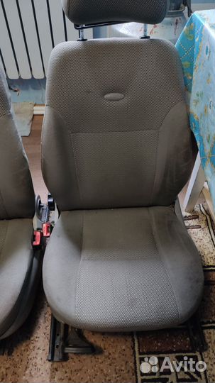 Передние сиденья Калину1