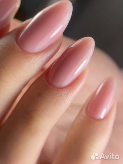 Маникюр, брови