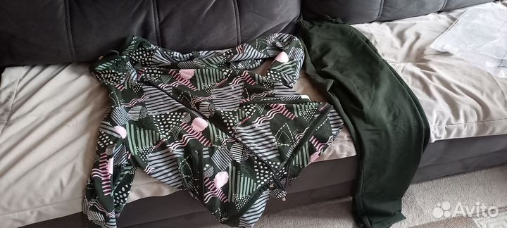 Спортивный костюм женский