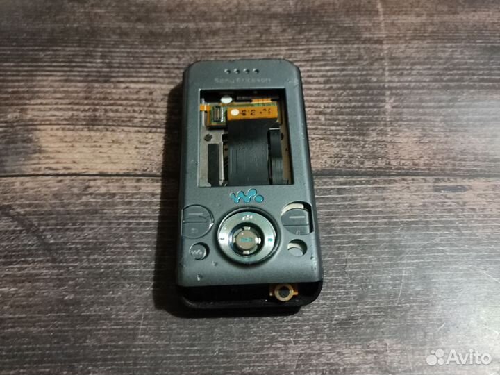 Sony Ericsson W580i
