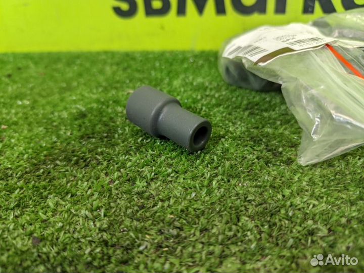 Наконечник катушки зажигания Toyota Kluger ACU25