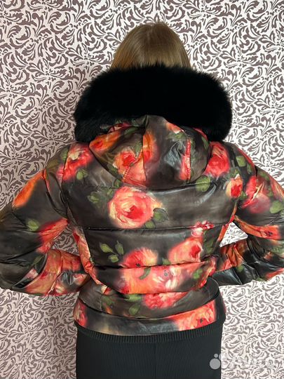 Пуховик женский