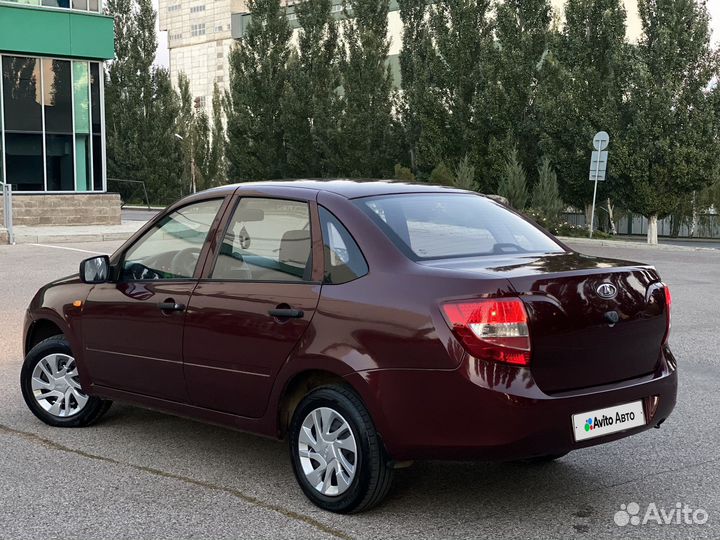 LADA Granta 1.6 МТ, 2012, 200 000 км