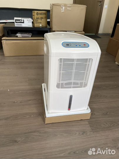 Осушитель воздуха на 53м2 DH-553C