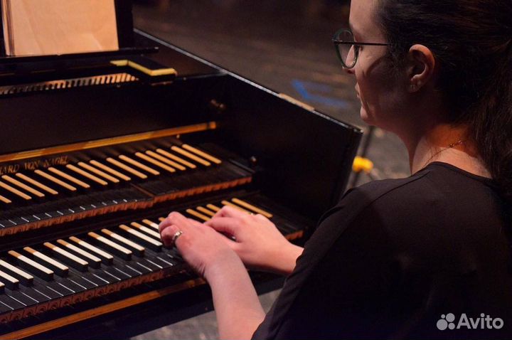 Уроки игры на фортепиано