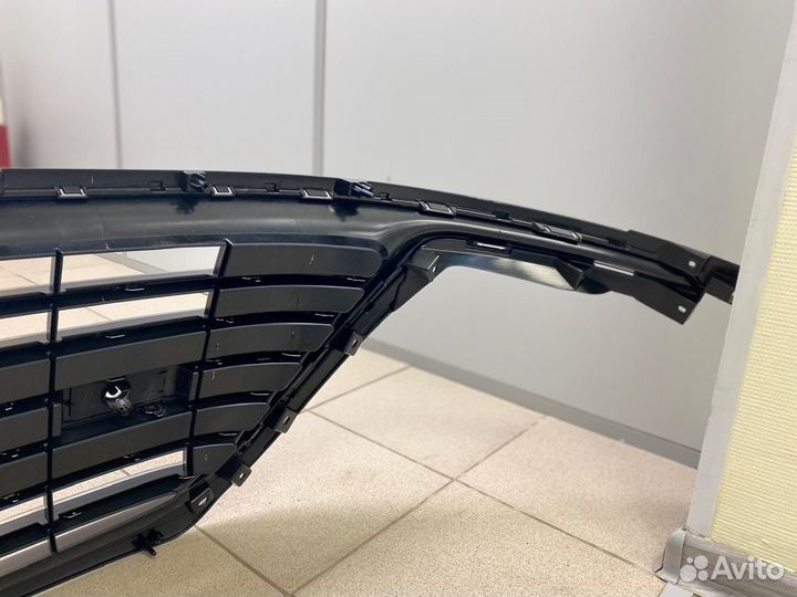 Решетка радиатора Aito M5