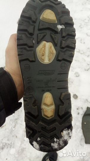 Резиновые сапоги