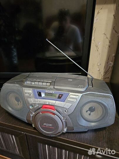 Магнитола бомбокс sony CFD-G50L