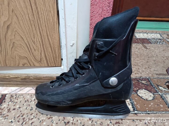 Коньки мужские 43 размер