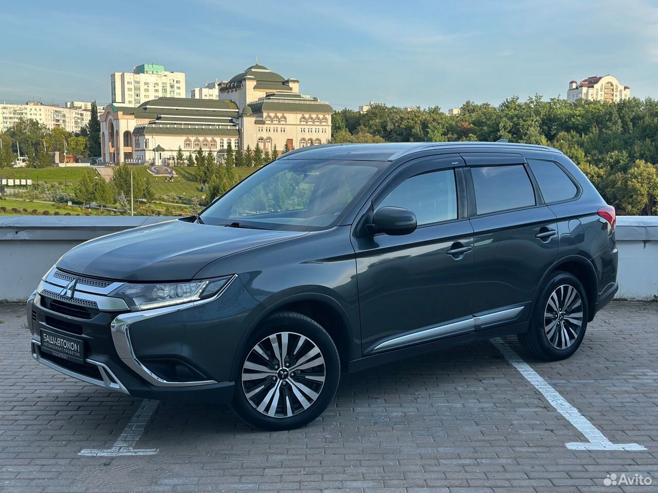 Mitsubishi Outlander 2.0 CVT, 2019, 226 983 км