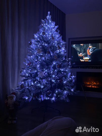 Елка искусственная