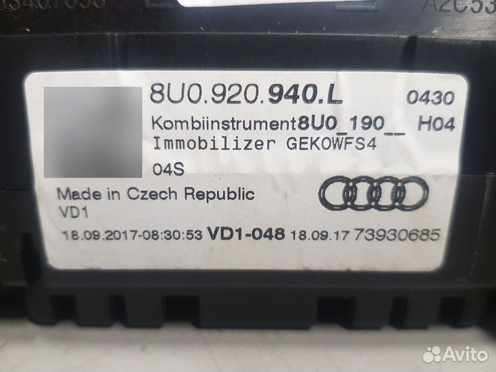 Панель приборов (Audi Q3)