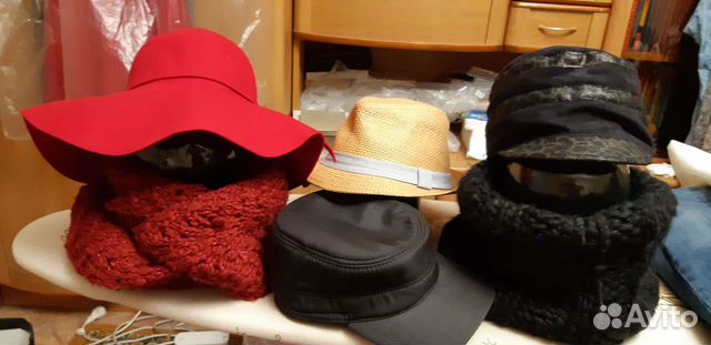 Шляпа и шарфы