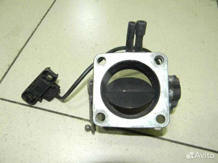 Дроссельная заслонка