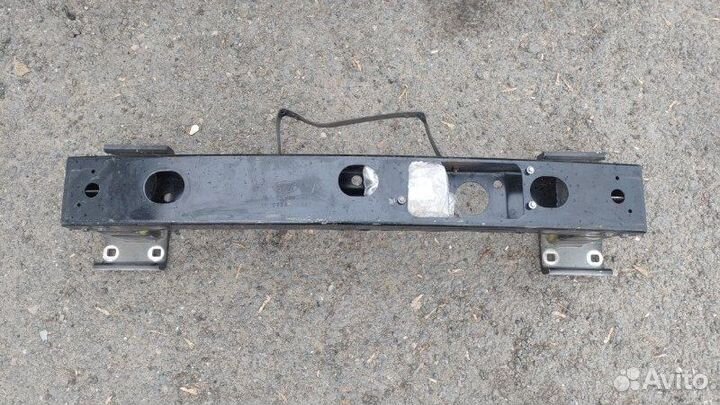 Усилитель бампера передний Land Rover Range Rover