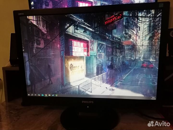 Монитор Philips 22