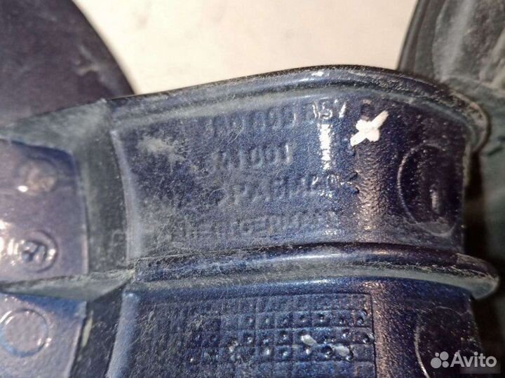 Лючок бензобака Volkswagen Passat B5 1999