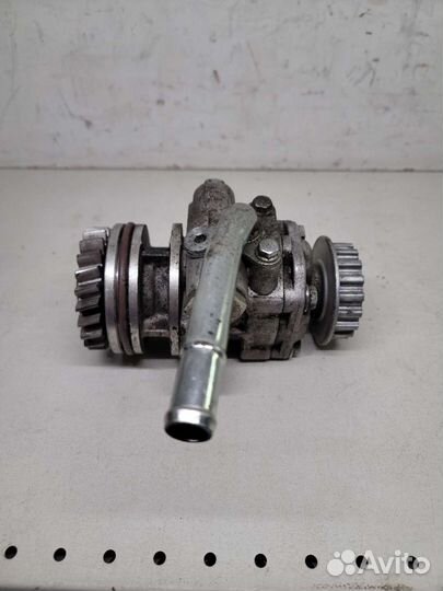 Насос гидроусилителя руля 2.5 VW Transporter T5