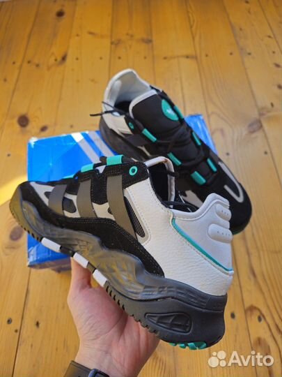 Кроссовки Adidas Niteball